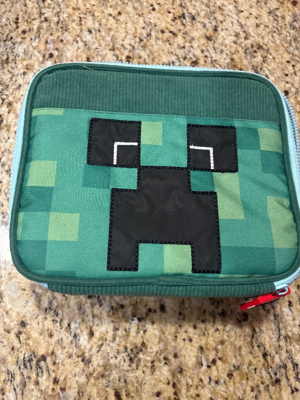 Minecraft Lunch Box - Picture 1 of 4